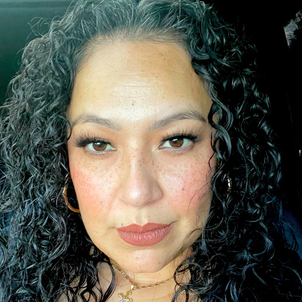 Meet your Posher, Eunice